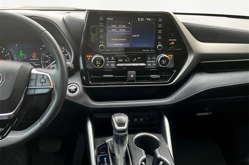 used 2021 Toyota Highlander car, priced at $31,875