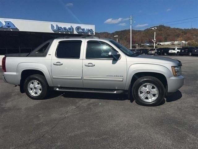 used 2010 Chevrolet Avalanche car, priced at $11,963