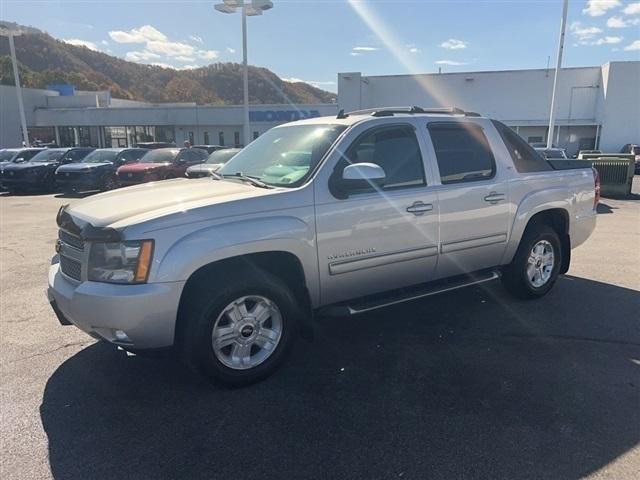 used 2010 Chevrolet Avalanche car, priced at $11,963