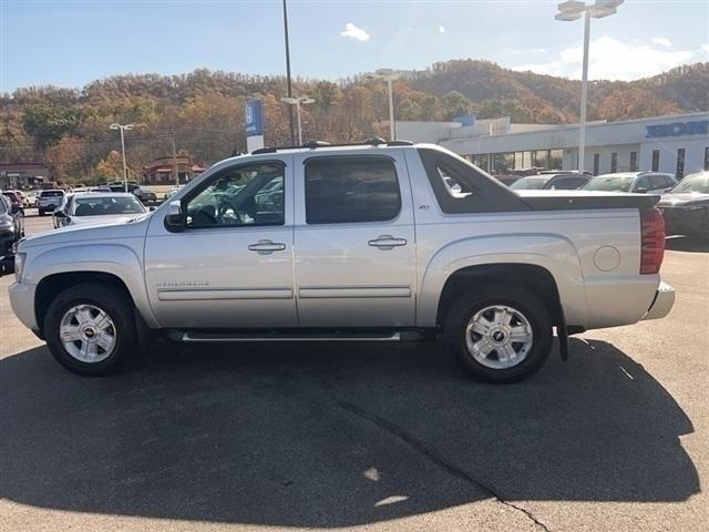 used 2010 Chevrolet Avalanche car, priced at $11,963