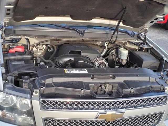 used 2010 Chevrolet Avalanche car, priced at $11,528