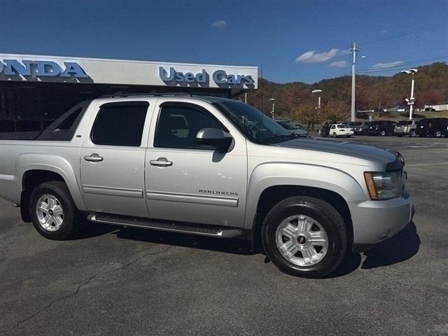 used 2010 Chevrolet Avalanche car, priced at $11,963