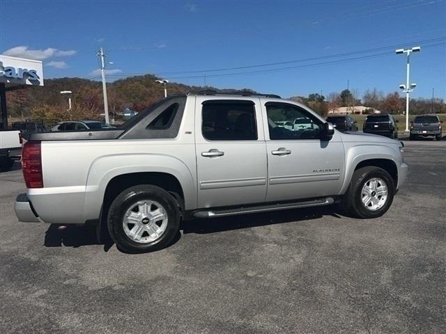 used 2010 Chevrolet Avalanche car, priced at $11,963