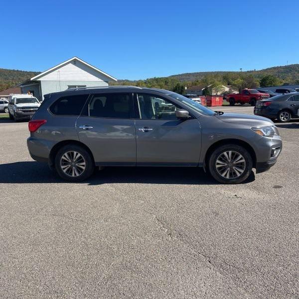 used 2020 Nissan Pathfinder car, priced at $16,458