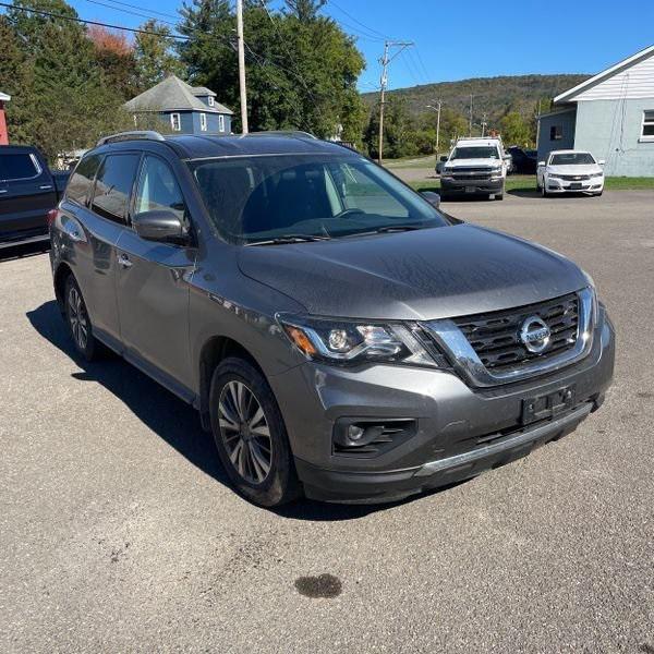 used 2020 Nissan Pathfinder car, priced at $16,458