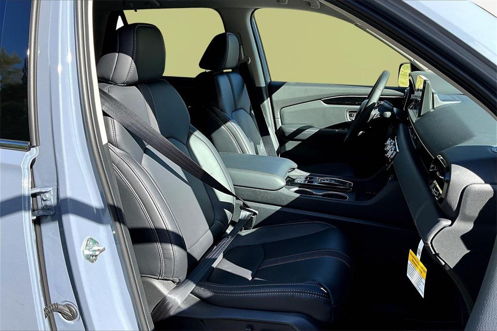 new 2025 Honda Pilot car, priced at $53,750