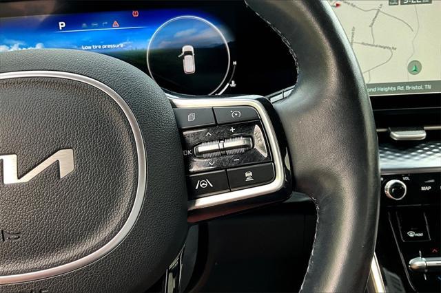 used 2022 Kia Carnival car, priced at $34,610