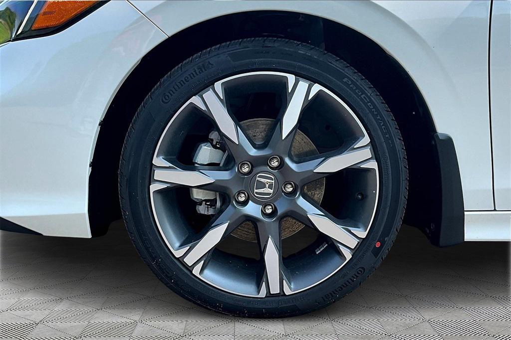 new 2025 Honda Civic Hybrid car, priced at $33,555