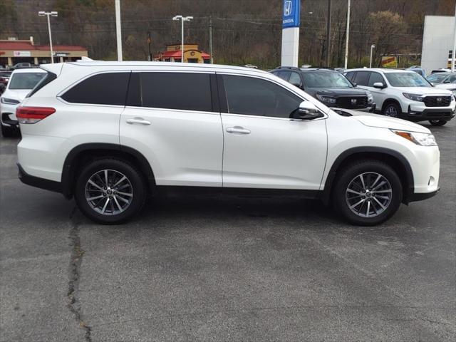 used 2019 Toyota Highlander car, priced at $27,295