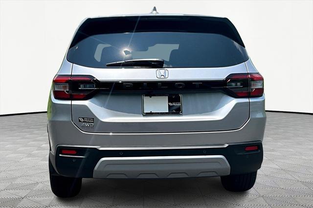 new 2025 Honda Pilot car, priced at $47,050