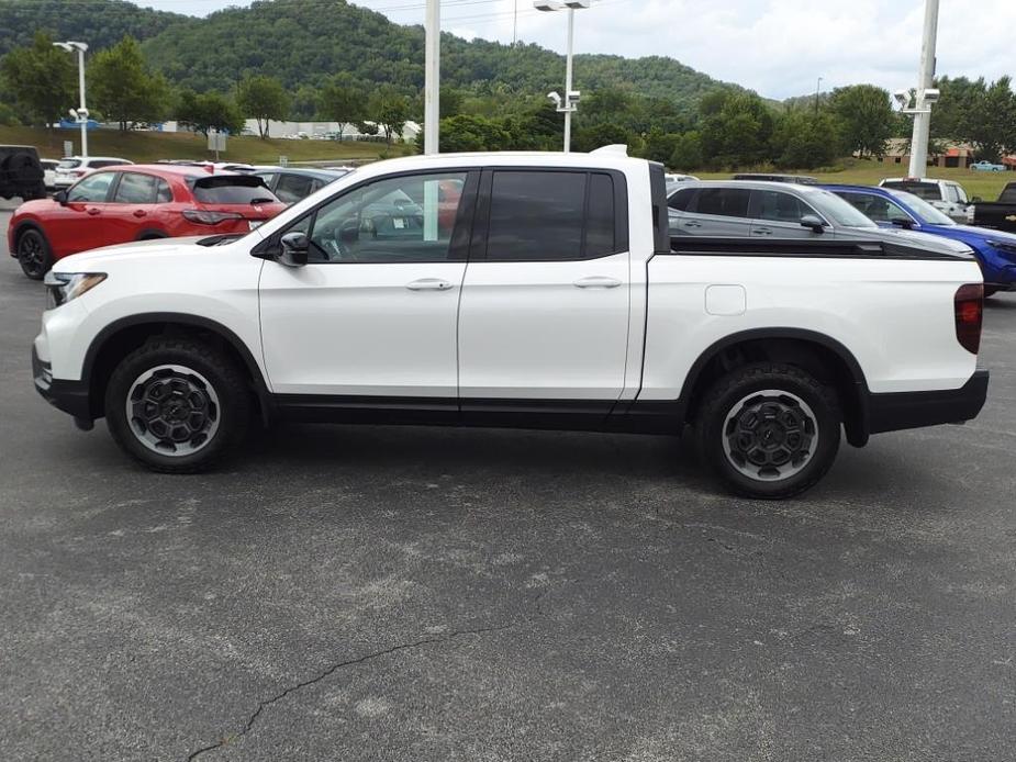 new 2024 Honda Ridgeline car, priced at $43,500