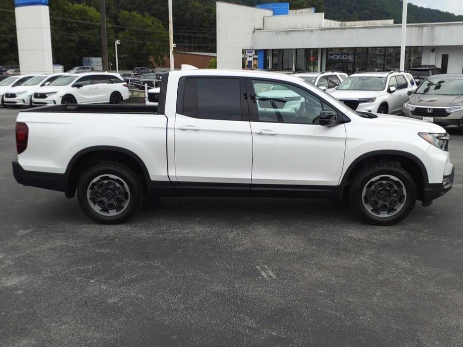 new 2024 Honda Ridgeline car, priced at $43,500