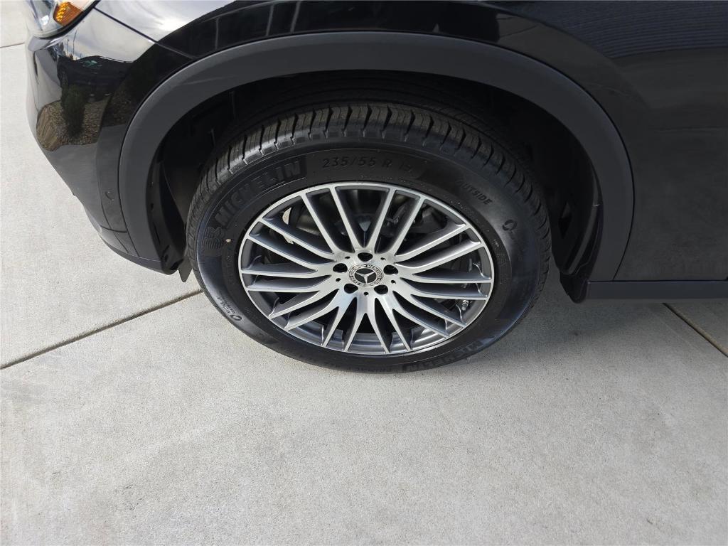new 2026 Mercedes-Benz GLC 300 car, priced at $54,640