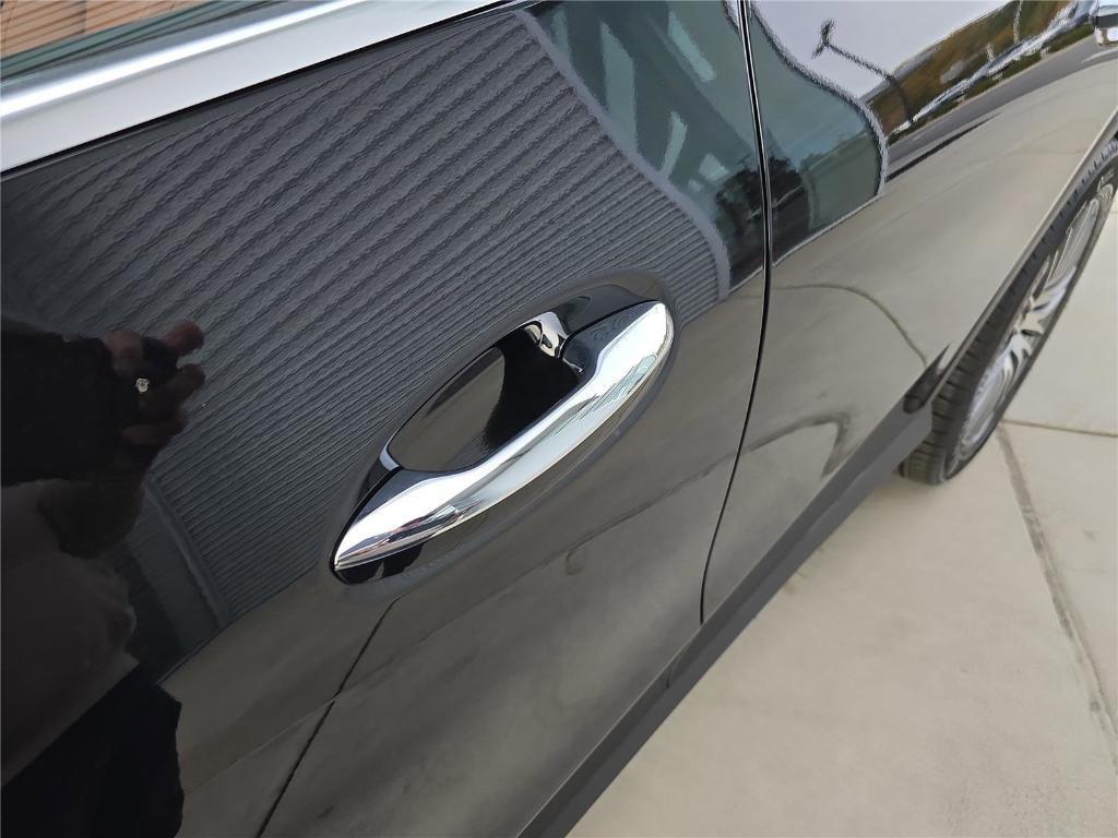 new 2026 Mercedes-Benz GLC 300 car, priced at $54,640