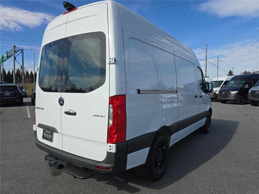 new 2026 Mercedes-Benz Sprinter 2500 car