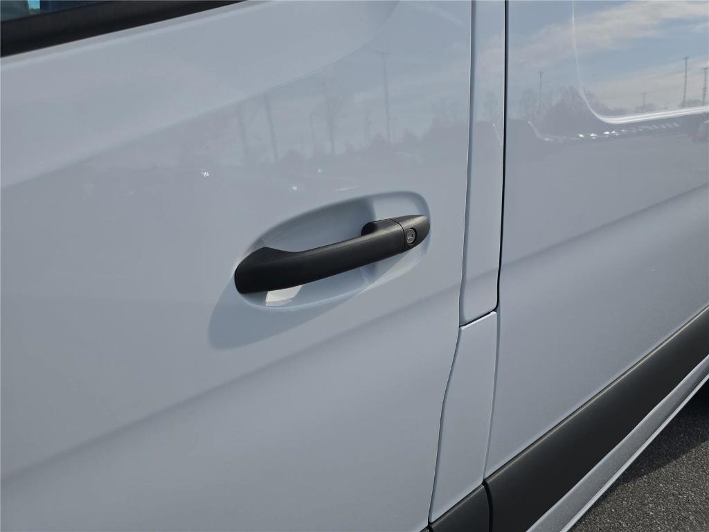new 2026 Mercedes-Benz Sprinter 2500 car
