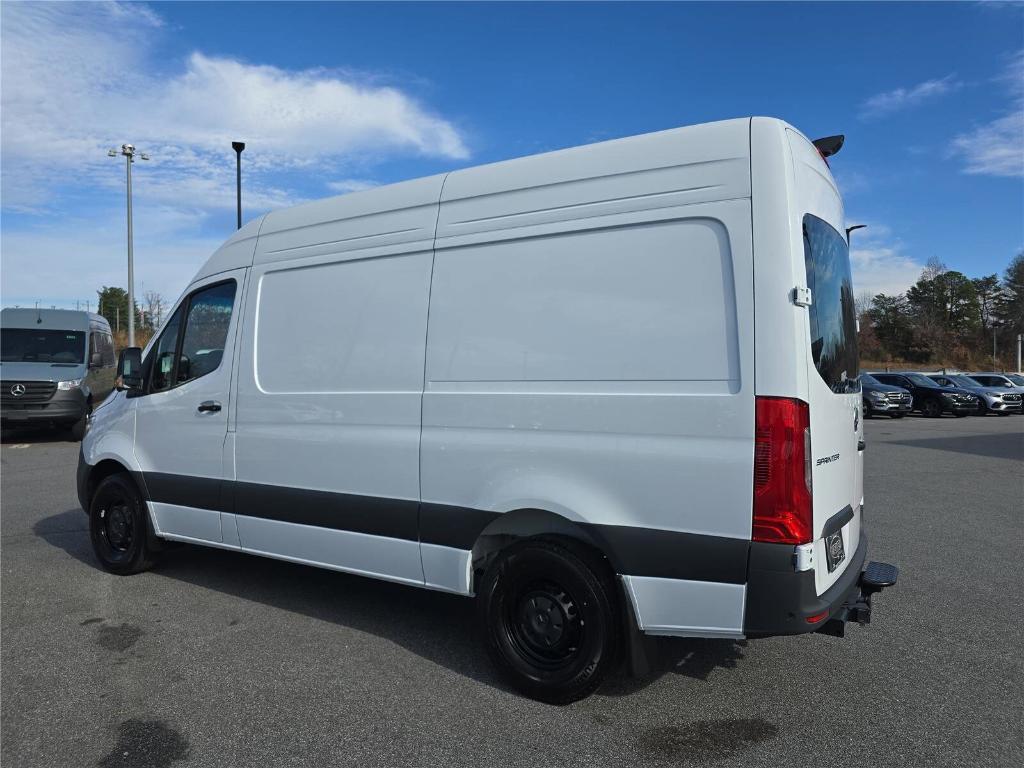 new 2026 Mercedes-Benz Sprinter 2500 car