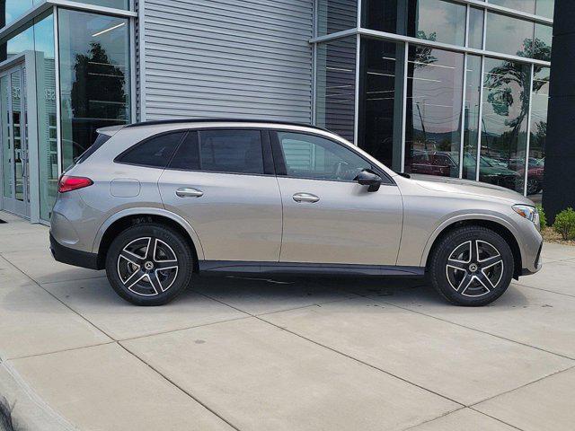 new 2024 Mercedes-Benz GLC 300 car, priced at $62,380