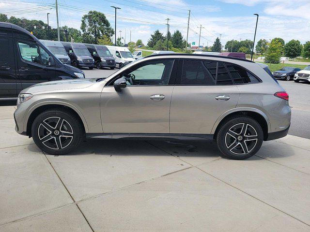 new 2024 Mercedes-Benz GLC 300 car, priced at $62,380