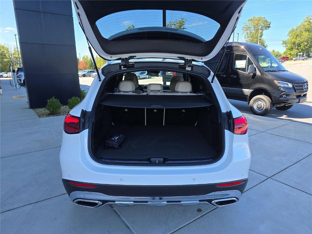 new 2026 Mercedes-Benz GLC 300 car, priced at $65,705