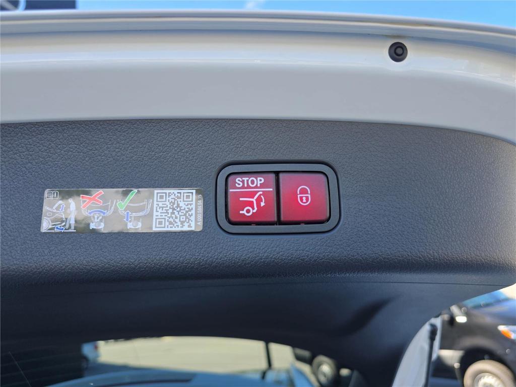 new 2026 Mercedes-Benz GLC 300 car, priced at $65,705