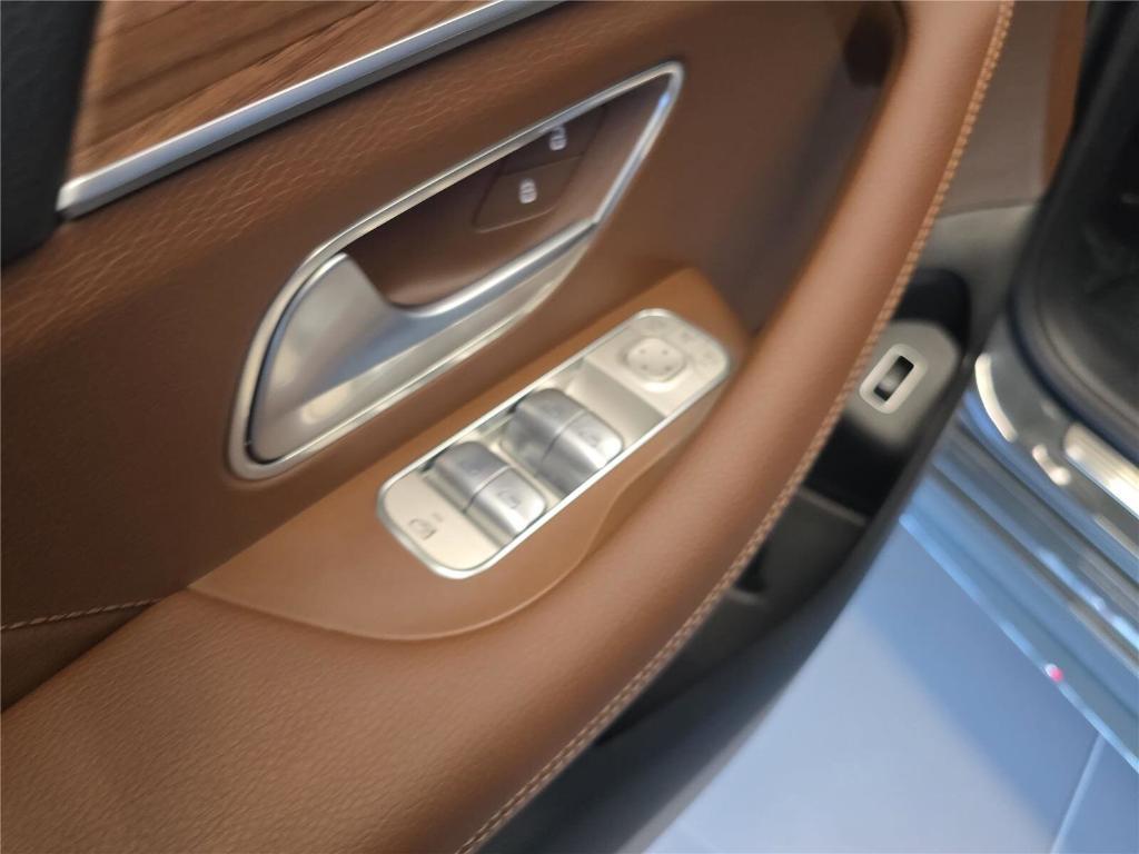 new 2026 Mercedes-Benz GLE 450 car, priced at $90,080