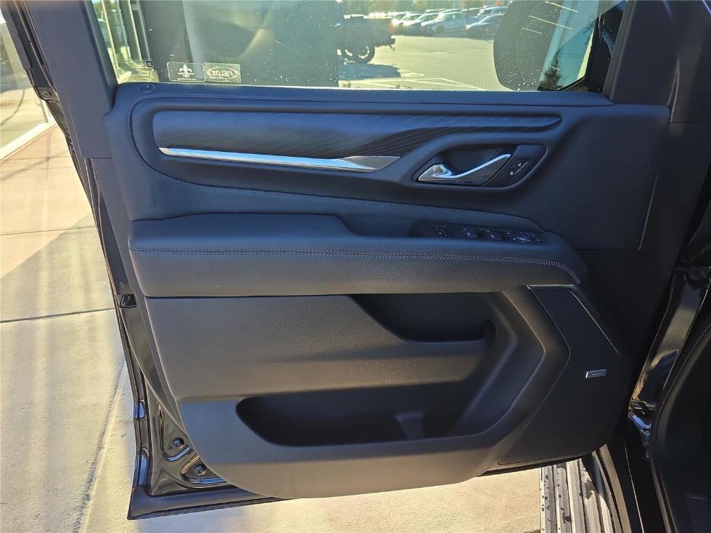 used 2021 GMC Yukon car, priced at $45,988