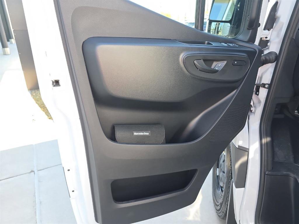 new 2025 Mercedes-Benz Sprinter 2500 car, priced at $58,615