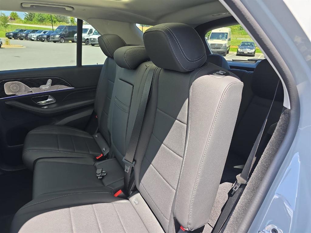 new 2025 Mercedes-Benz GLE 350 car, priced at $80,120
