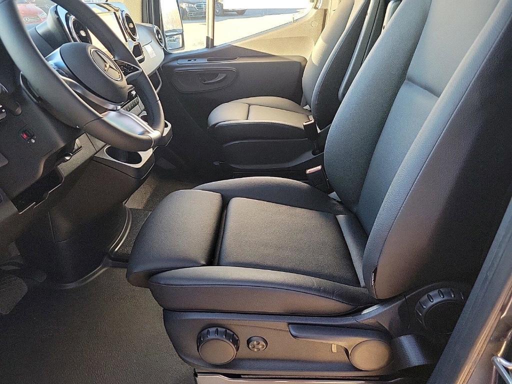 new 2024 Mercedes-Benz eSprinter 2500 car, priced at $89,647