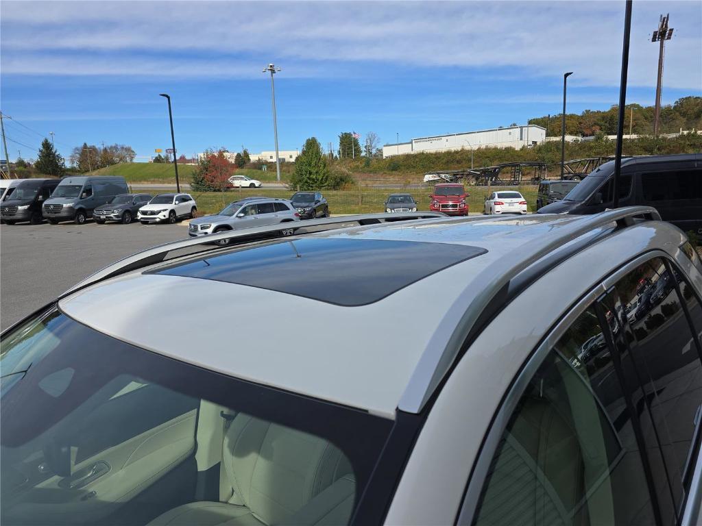 used 2025 Mercedes-Benz GLE 450e car, priced at $65,988