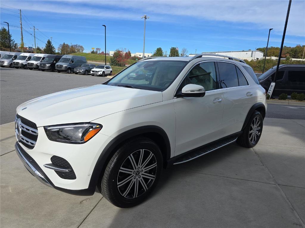 used 2025 Mercedes-Benz GLE 450e car, priced at $65,988