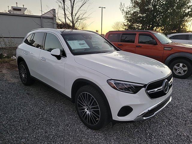 new 2025 Mercedes-Benz GLC 300 car, priced at $60,840