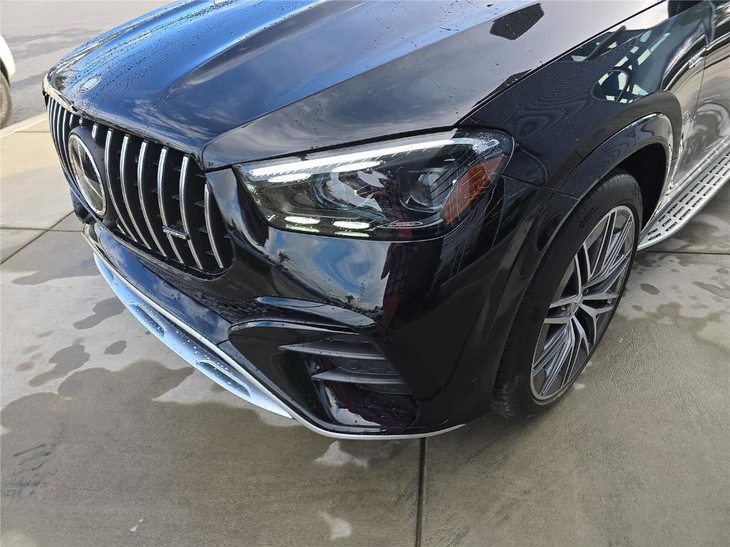 new 2025 Mercedes-Benz AMG GLE 53 car