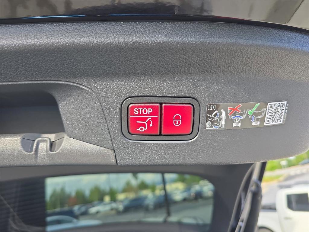 new 2025 Mercedes-Benz AMG GLE 53 car