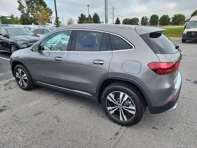 new 2025 Mercedes-Benz GLA 250 car, priced at $52,495