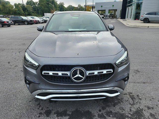 new 2025 Mercedes-Benz GLA 250 car, priced at $52,495