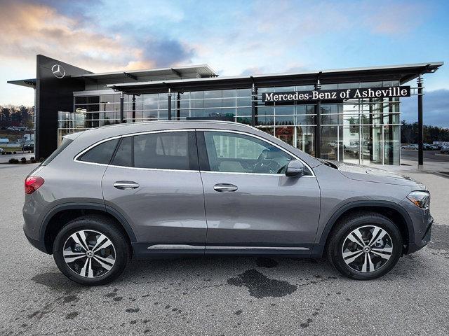 new 2025 Mercedes-Benz GLA 250 car, priced at $52,495