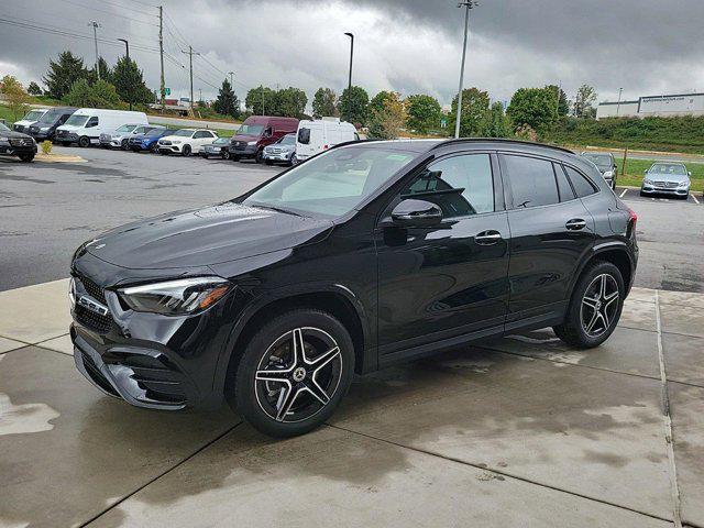 new 2025 Mercedes-Benz GLA 250 car, priced at $53,675