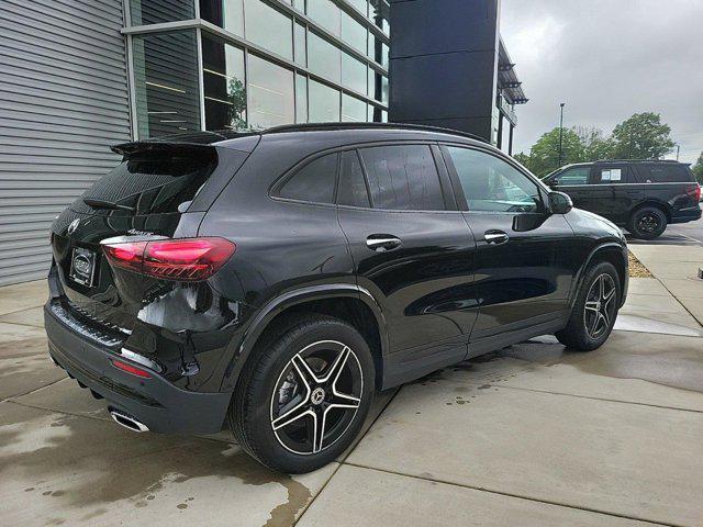 new 2025 Mercedes-Benz GLA 250 car, priced at $53,675