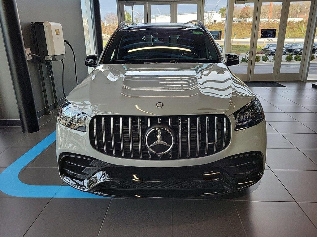 new 2025 Mercedes-Benz AMG GLS 63 car, priced at $161,405