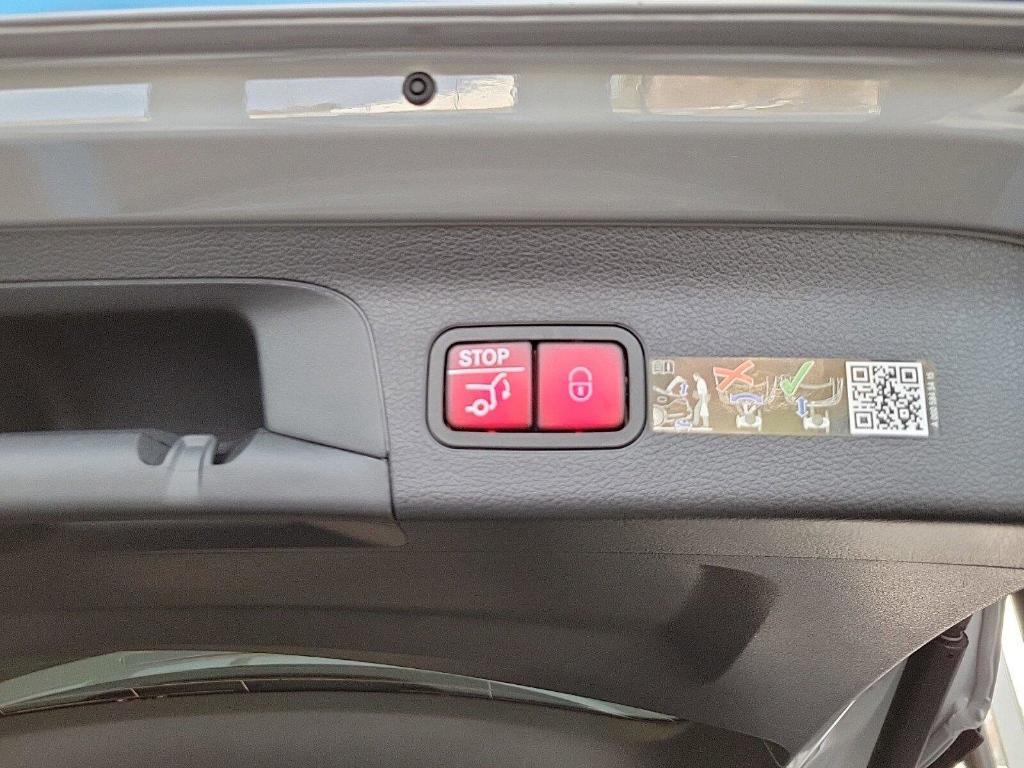 new 2025 Mercedes-Benz AMG GLS 63 car, priced at $161,405