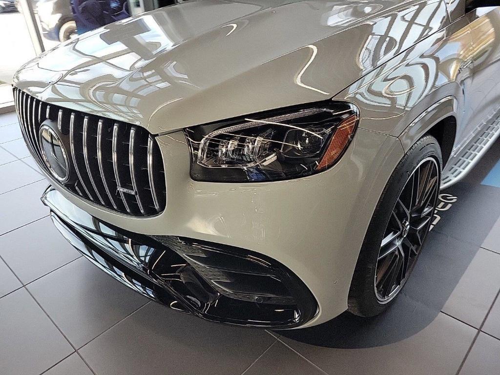 new 2025 Mercedes-Benz AMG GLS 63 car, priced at $161,405