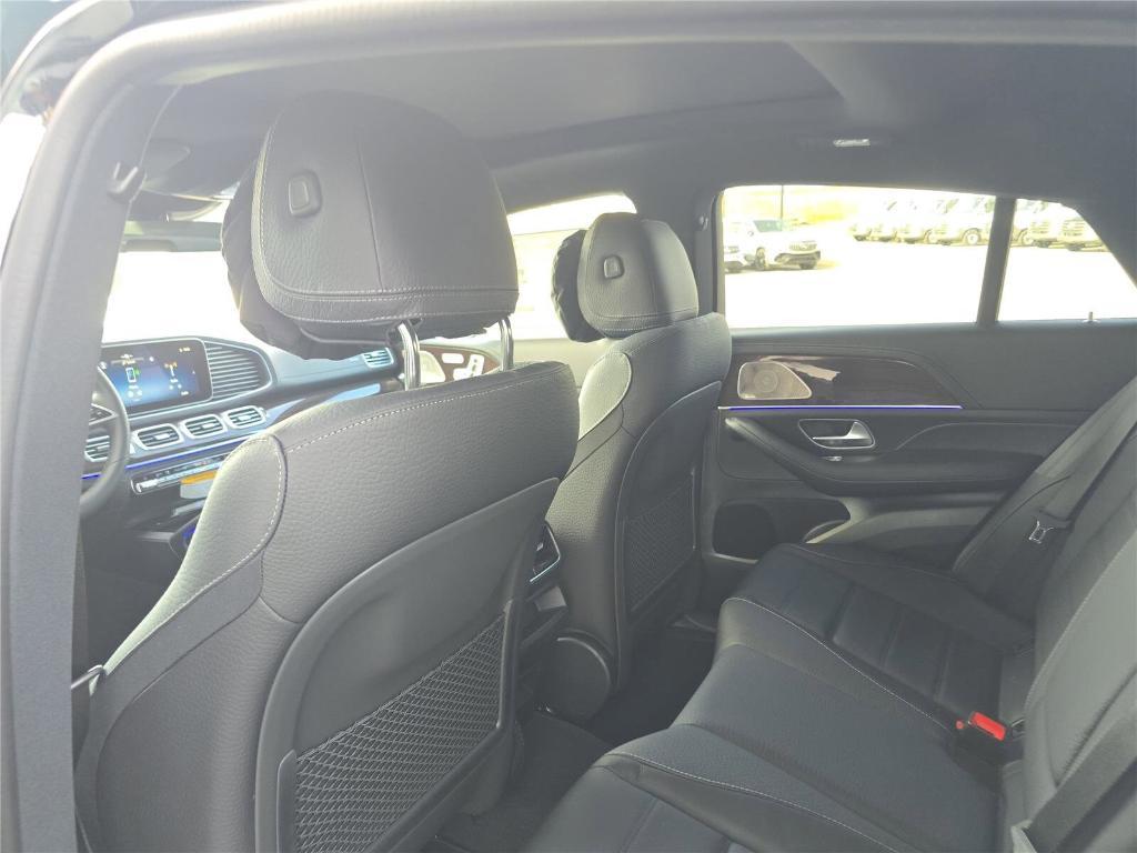 new 2026 Mercedes-Benz GLE 450 car