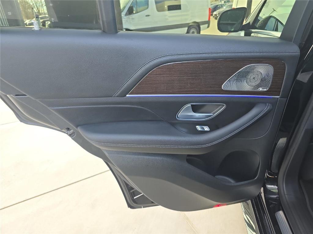 new 2026 Mercedes-Benz GLE 450 car