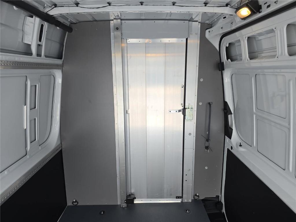 new 2026 Mercedes-Benz Sprinter 2500 car, priced at $70,486