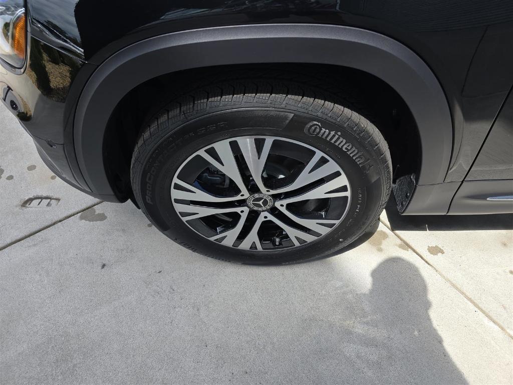 new 2026 Mercedes-Benz GLB 250 car, priced at $52,665