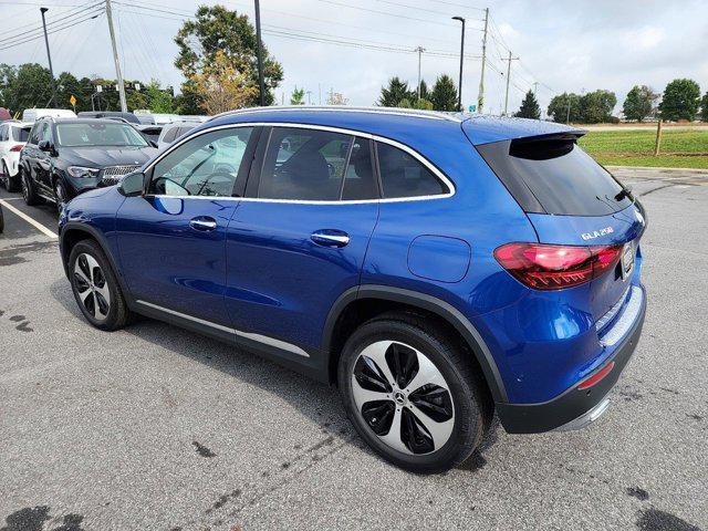 new 2025 Mercedes-Benz GLA 250 car, priced at $52,565