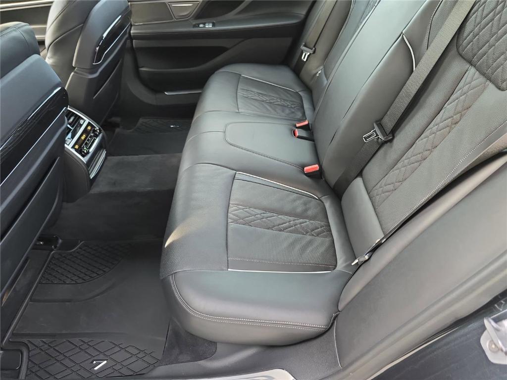 used 2019 BMW 750 car, priced at $29,988