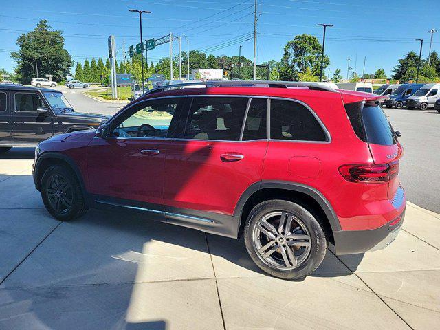 new 2024 Mercedes-Benz GLB 250 car, priced at $55,060